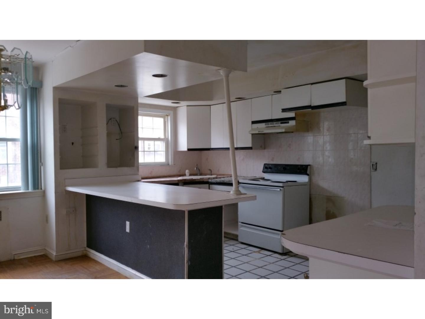 6832 Radbourne Road Upper Darby, PA 19082 - Photo 6 of 15