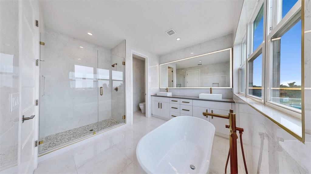 774 Gran Kaymen Way Apollo Beach, FL 33572 - Photo 17 of 35