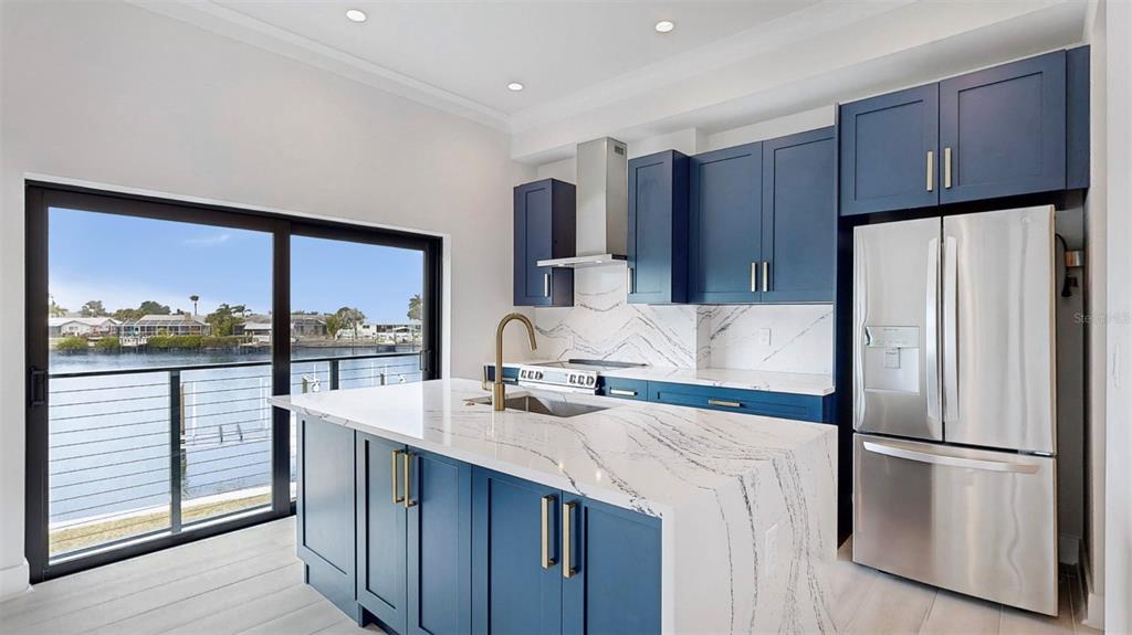 774 Gran Kaymen Way Apollo Beach, FL 33572 - Photo 4 of 35