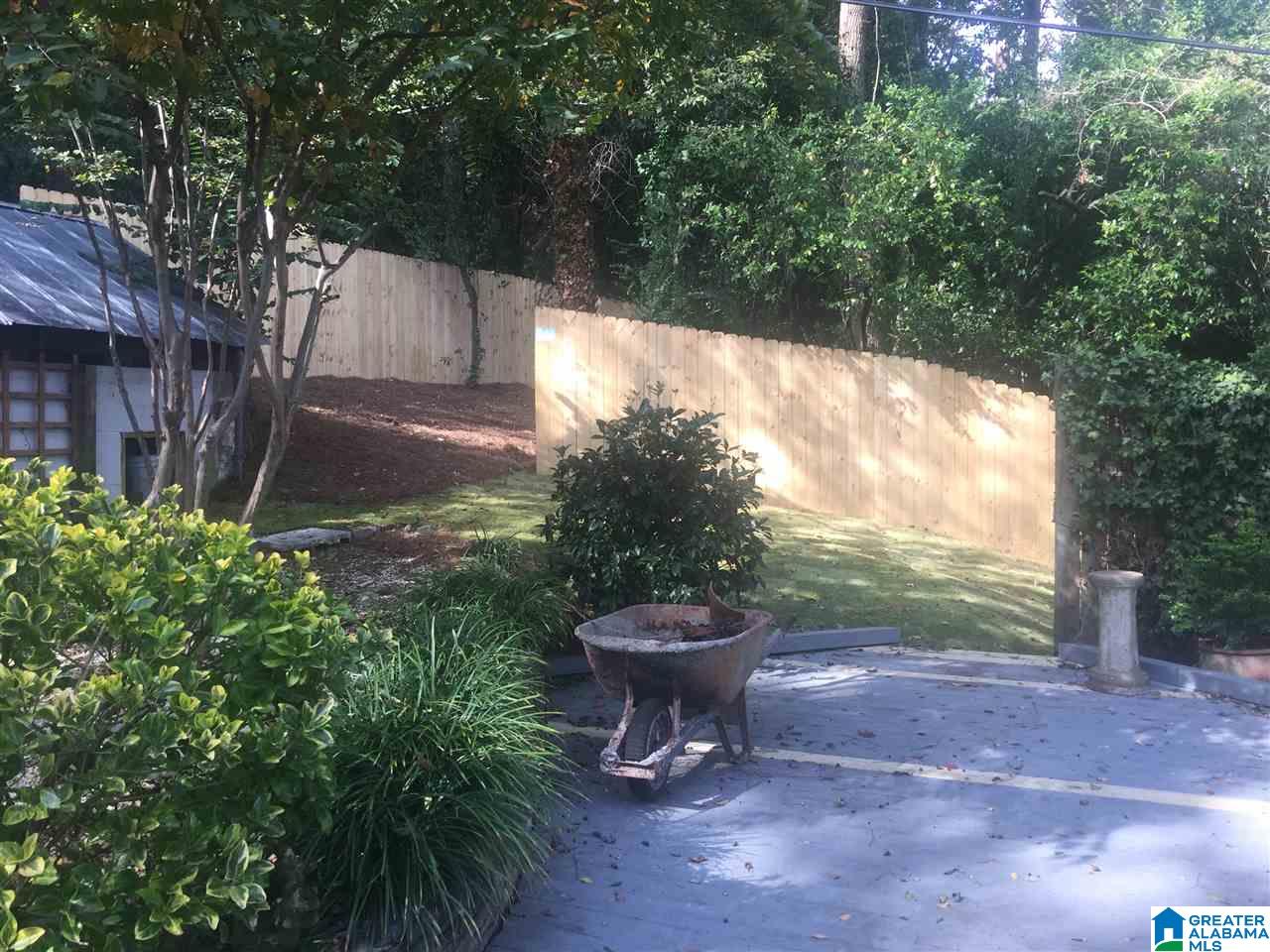 918 Irving Road Birmingham, AL 35209 - Photo 44 of 46