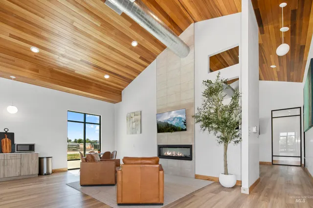 $614,950 | 683 West Wrangler Street, Meridian, ID 83646