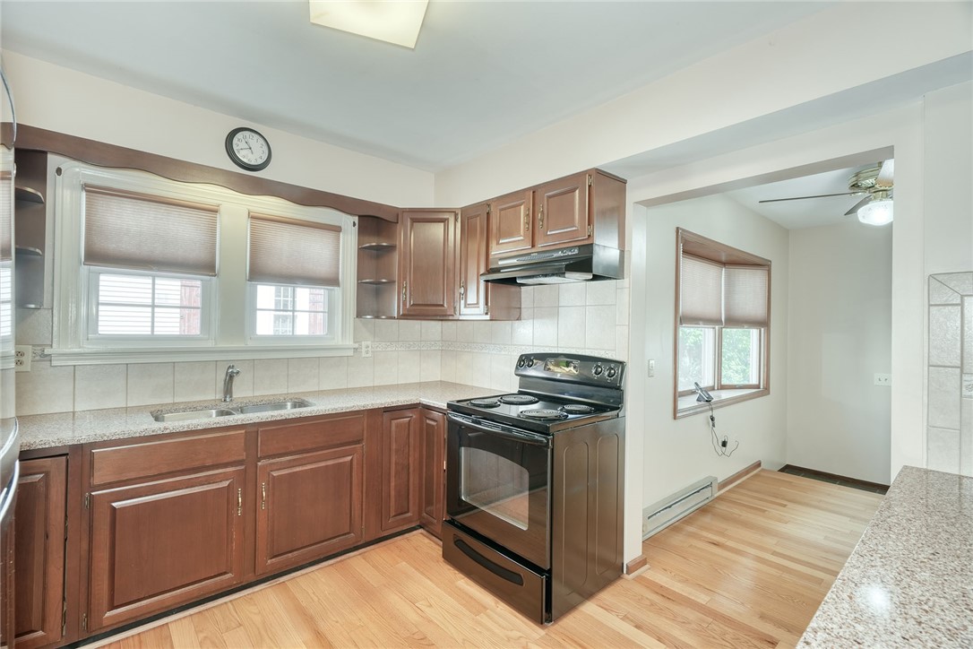 136 Hoover Road Irondequoit, NY 14617 - Photo 13 of 50