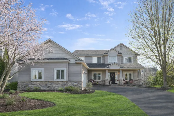 $737,700 | 11470 Halstead Trail, Woodbury, MN 55129