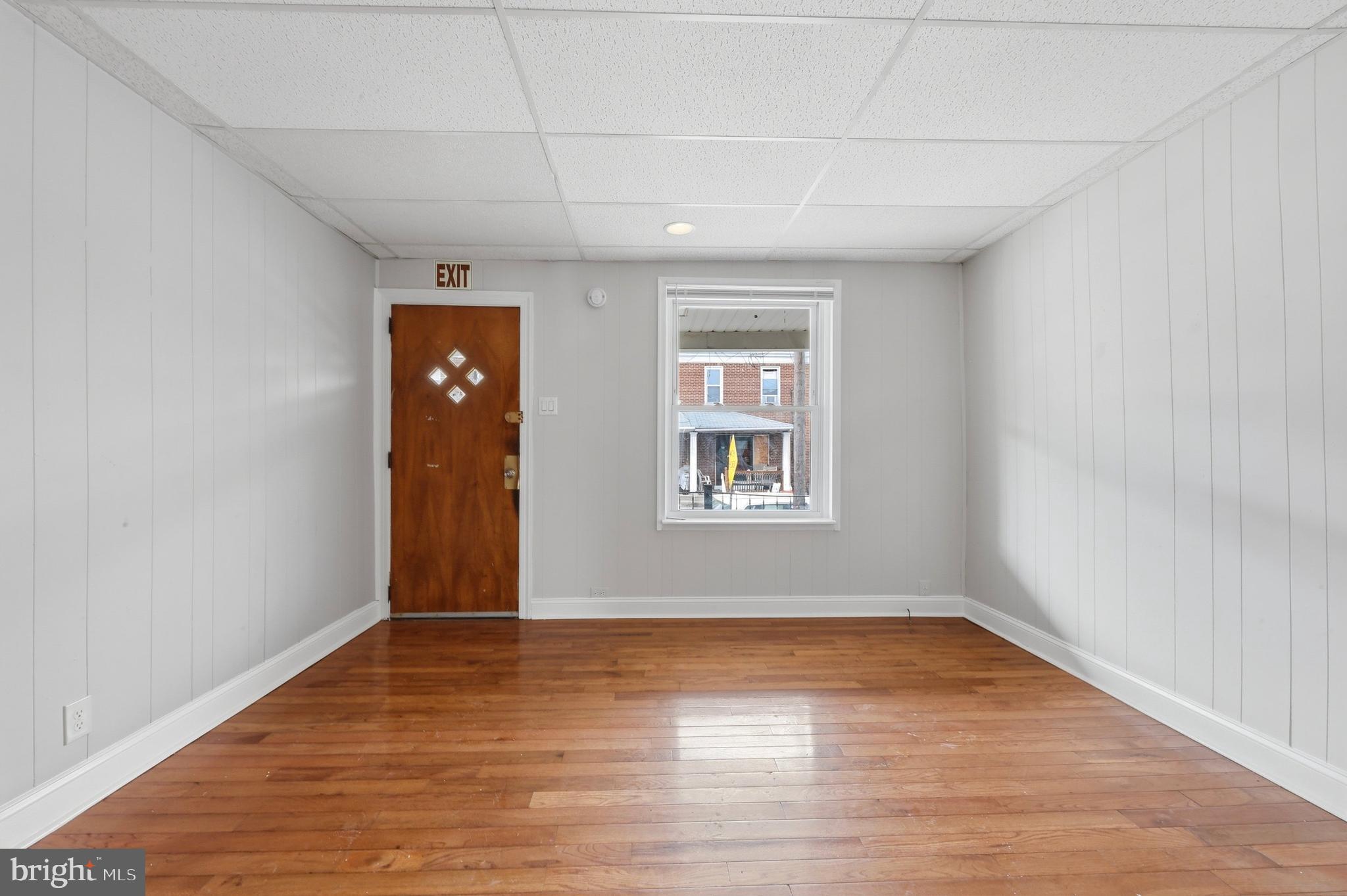55 North Keystone Avenue Upper Darby, PA 19082 - Photo 5 of 14