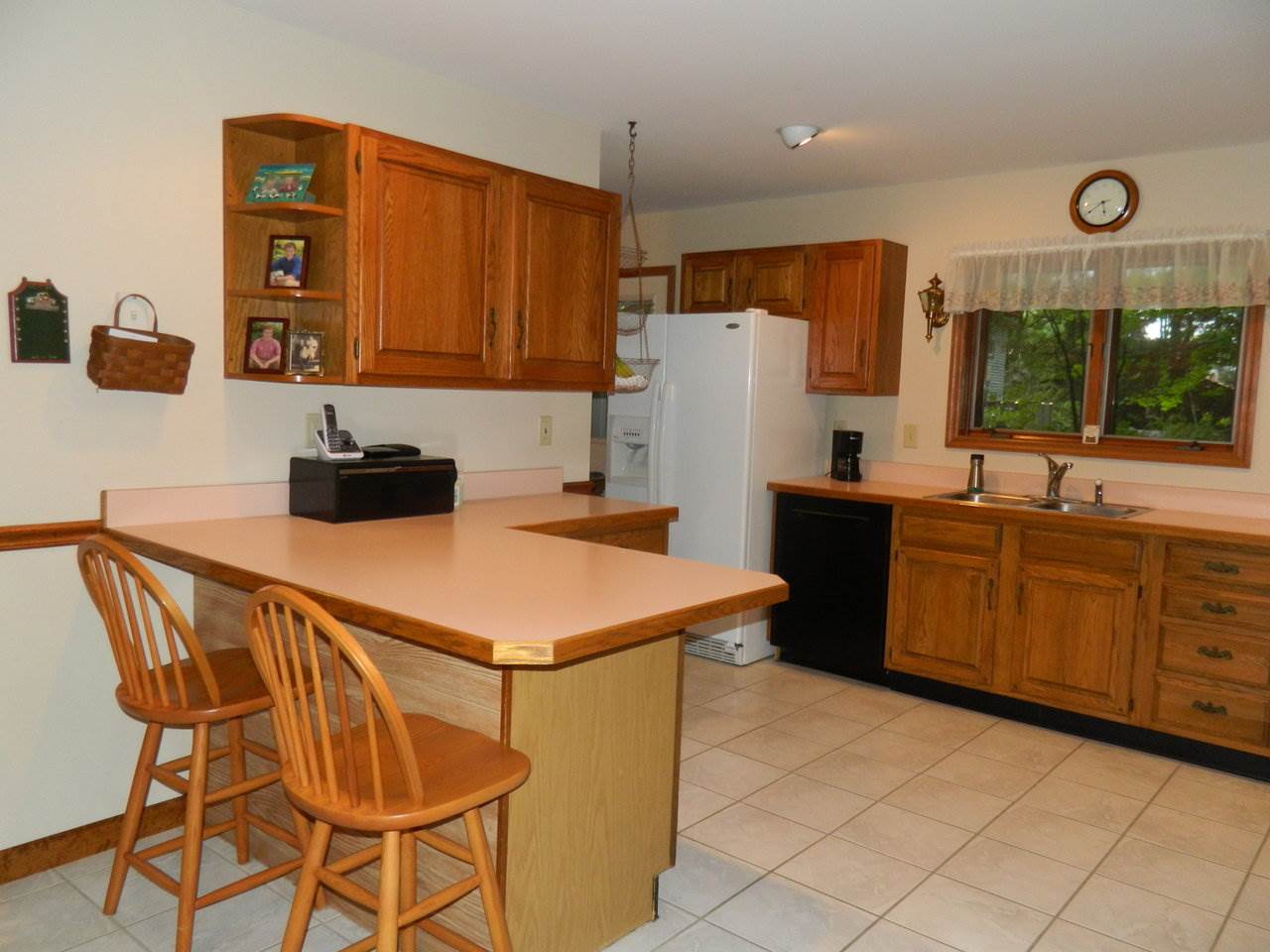 54 Old Sawmill Road Colchester, VT 05446 - Photo 8 of 26 Gallery Image 8