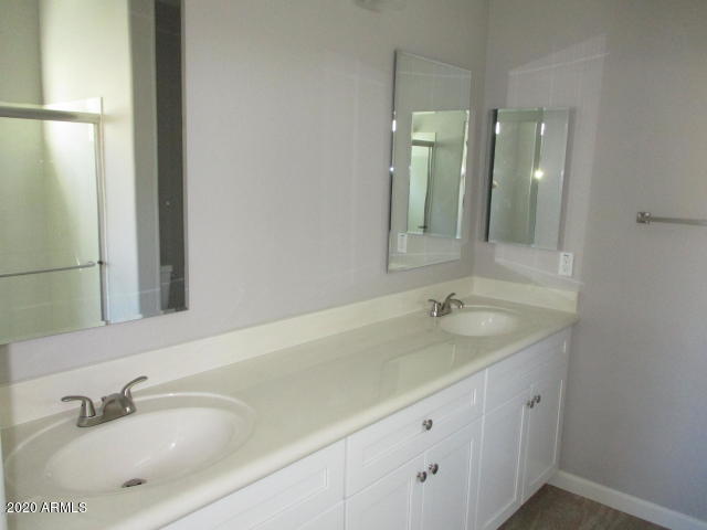 611 West Harwell Rd. Phoenix, AZ 85041 - Photo 9 of 15 Bethany A master vanity