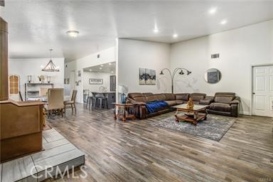 11271 Mohawk Road Apple Valley, CA 92308 - Photo 12 of 37