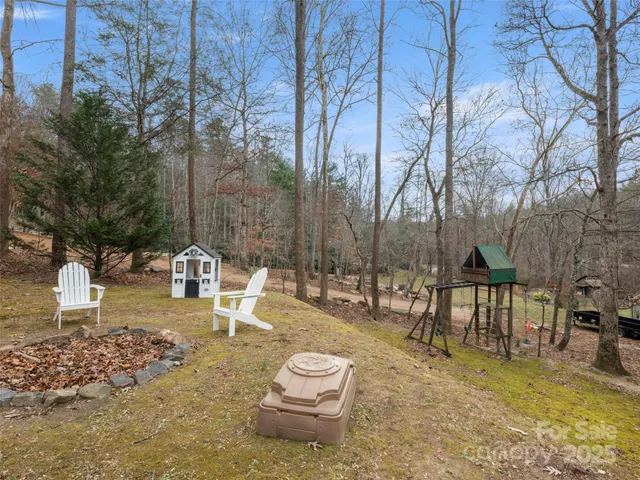 $725,000 | 33 Ivy Cove Road, Fairview, NC 28730