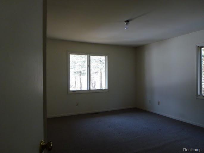 2381 Zeeb Road Dexter, MI 48130 - Photo 12 of 19 P1000809.jpg