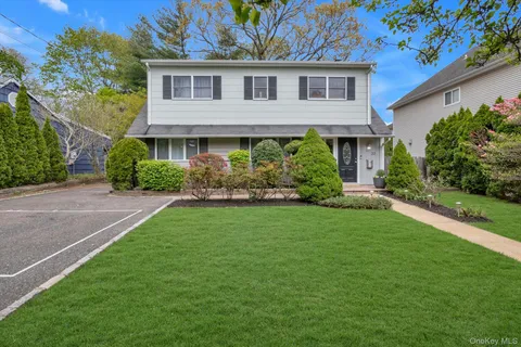 $1,089,000 | 33 Poplar Place, Port Washington, NY 11050