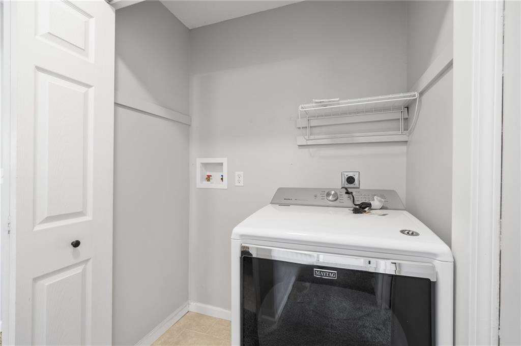 6525 Pflumm Road Shawnee, KS 66216 - Photo 8 of 32