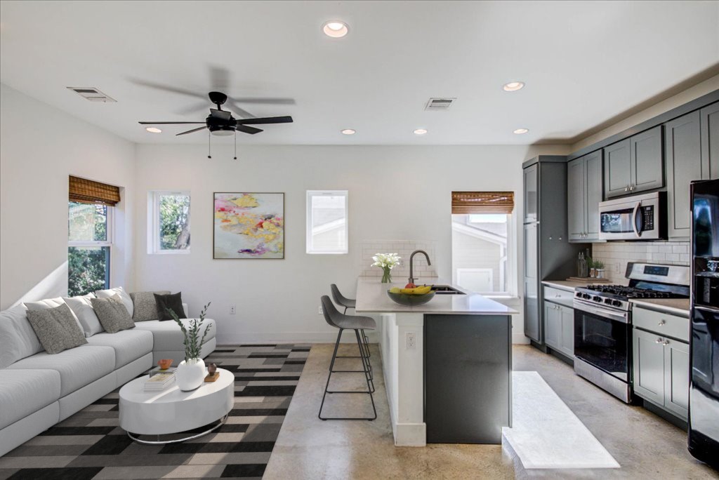 5004 Baker Street, Unit B Austin, TX 78721 - Photo 1 of 1