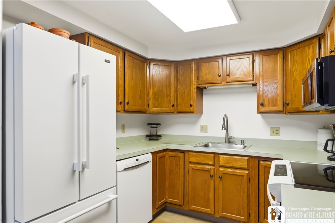 5301 Chestnut Ridge Road, Unit G Orchard Park, NY 14127 - Photo 18 of 32