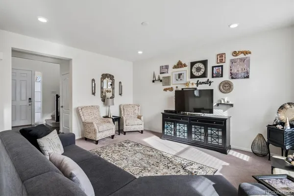 $648,900 | 10476 Evansville Circle, Parker, CO 80134