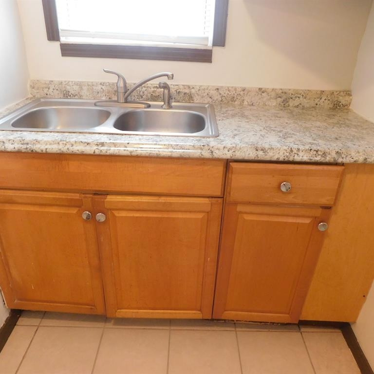 21369 Waltham Road Warren, MI 48089 - Photo 16 of 30 Photo 16