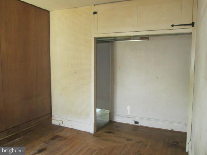 237 Clymer Street Reading, PA 19602 - Photo 8 of 15