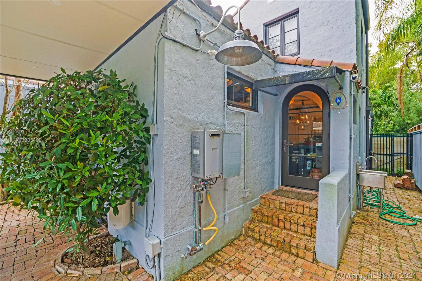 Morningside Miami, FL 33137 - Photo 35 of 45