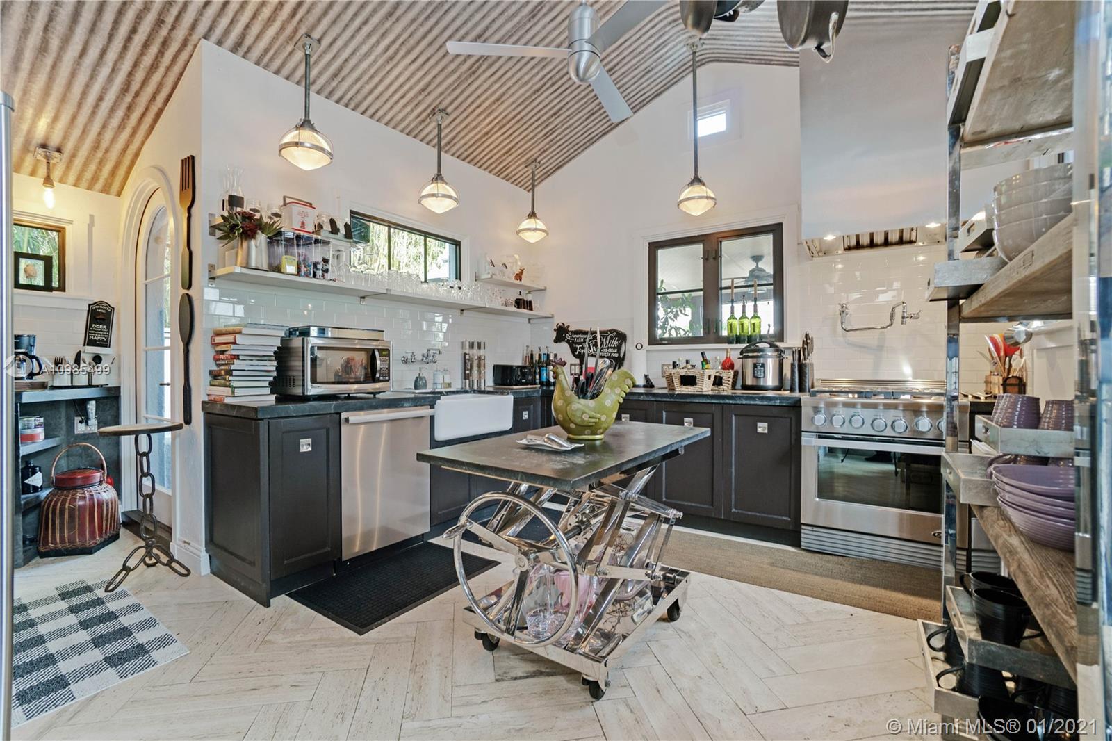 Morningside Miami, FL 33137 - Photo 6 of 45