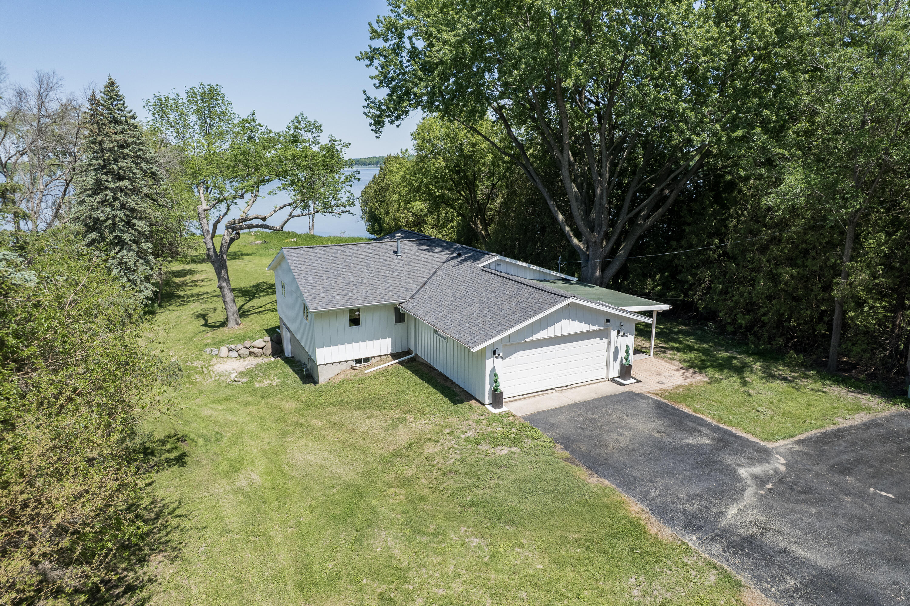 W4428 East Lakeview Road Hustisford, WI 53034 - Photo 19 of 64 19