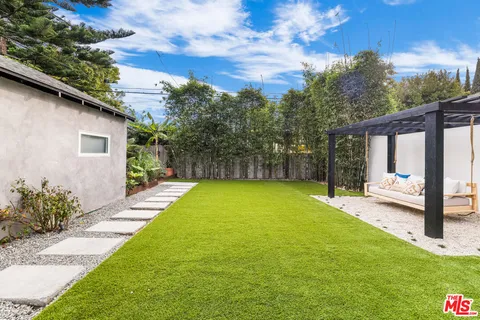 $1,397,000 | 6460 West 82nd Street, Los Angeles, CA 90045