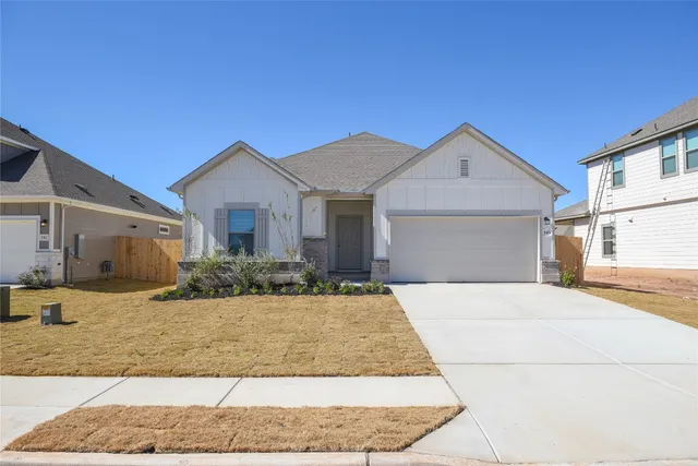 $309,000 | 146 Ayres Horn, Cedar Creek, TX 78612