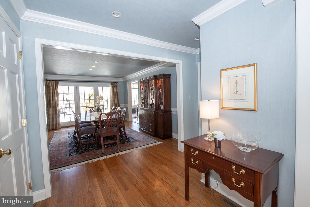 268 Berwind Road Radnor, PA 19087 - Photo 8 of 40 Beautiful refinished wood floors
