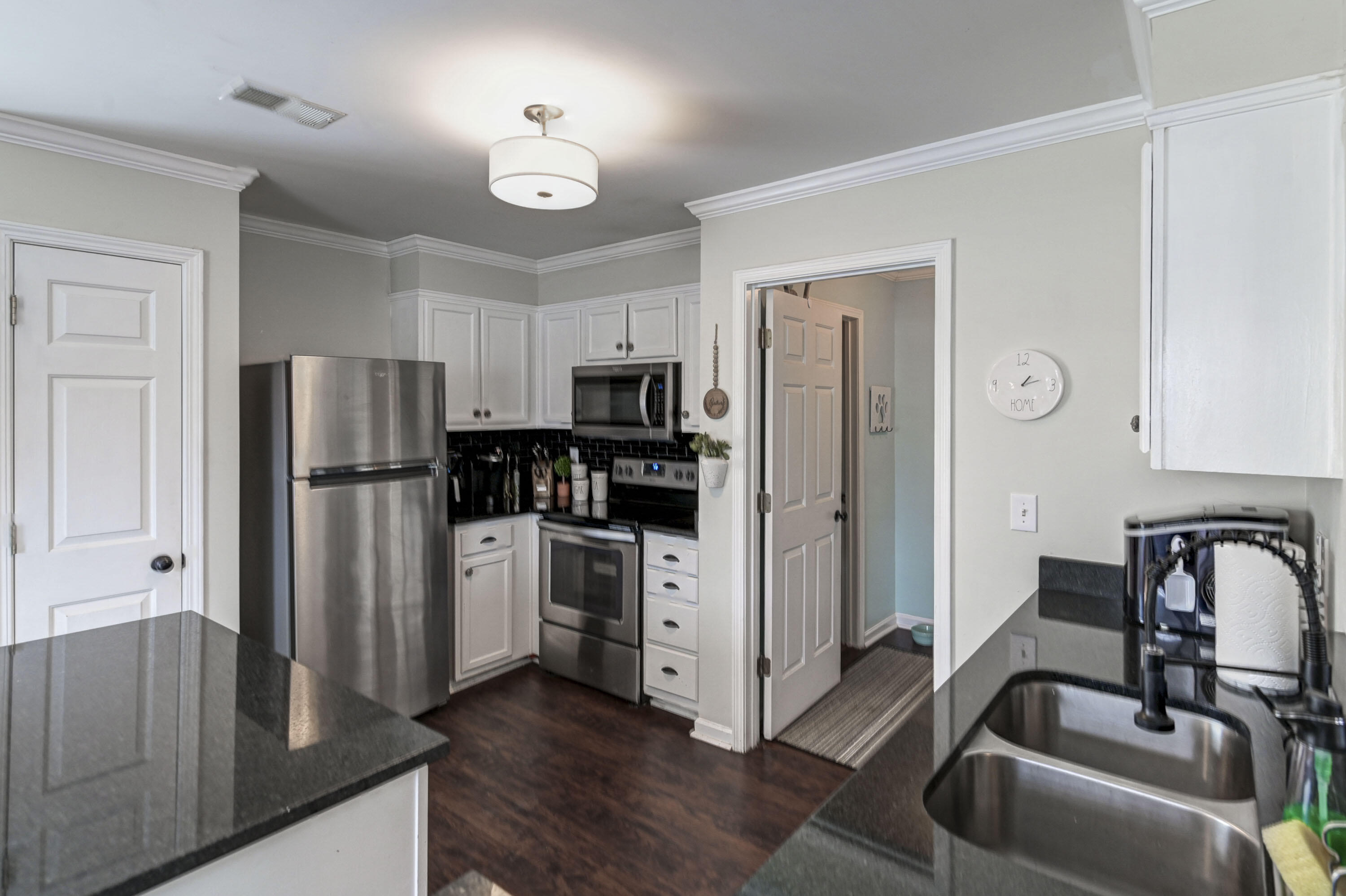 100 Springway Drive Columbia, SC 29209 - Photo 14 of 41 26