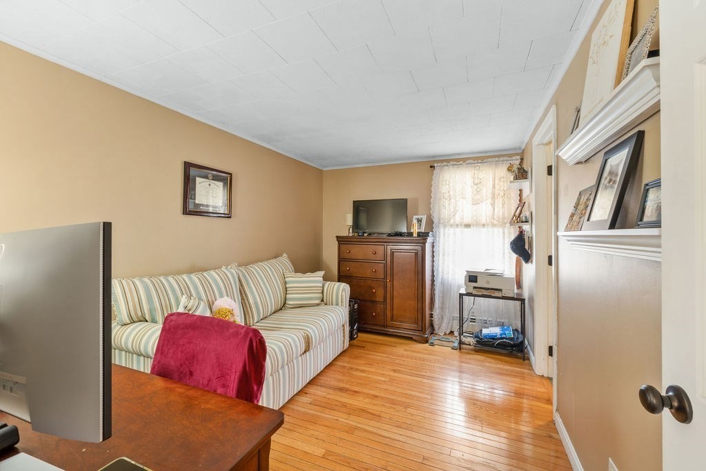 752 New Boston Road Fall River, MA 02720 - Photo 10 of 42 Gallery Image 10