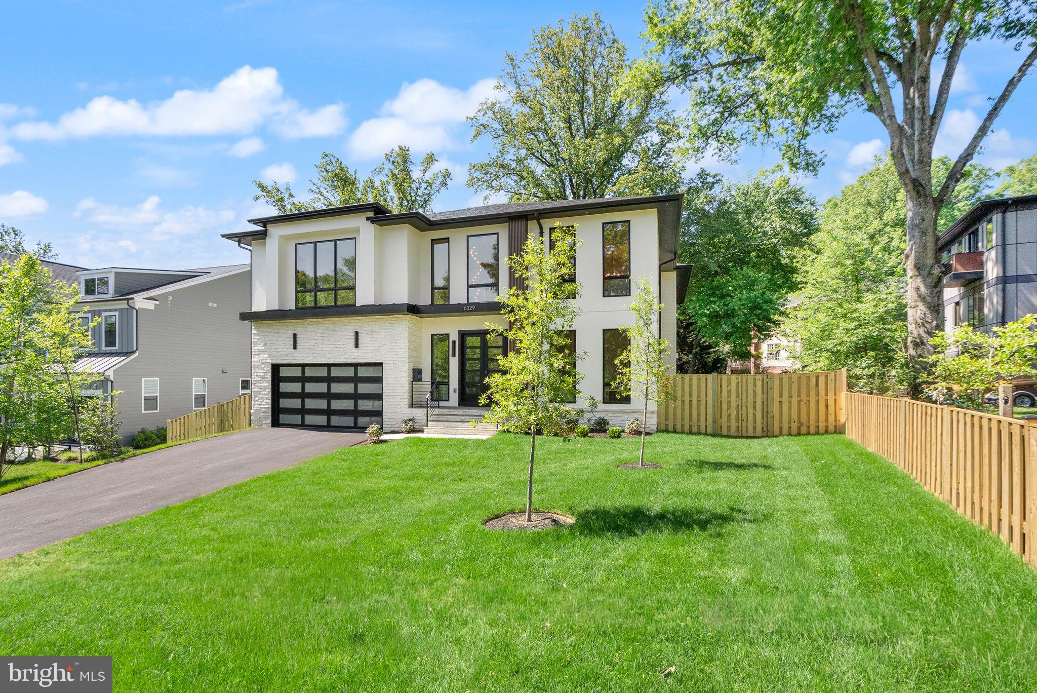 6329 Halsey Road McLean, VA 22101 - Photo 4 of 94 Modern elegance in a lush setting.
