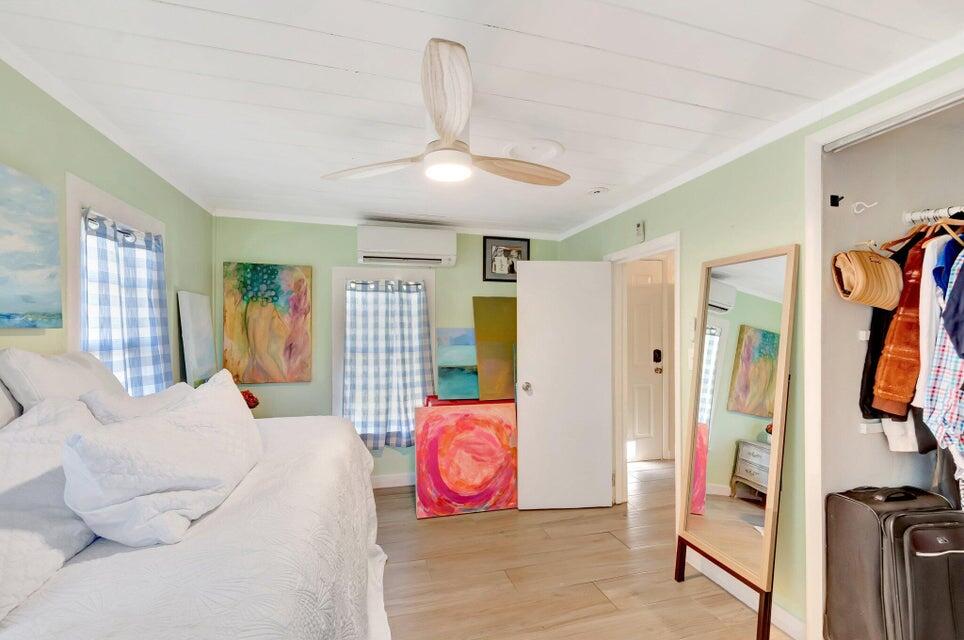 237 Southwest 3rd Avenue Delray Beach, FL 33444 - Photo 19 of 37 20250313210543422652000000-o