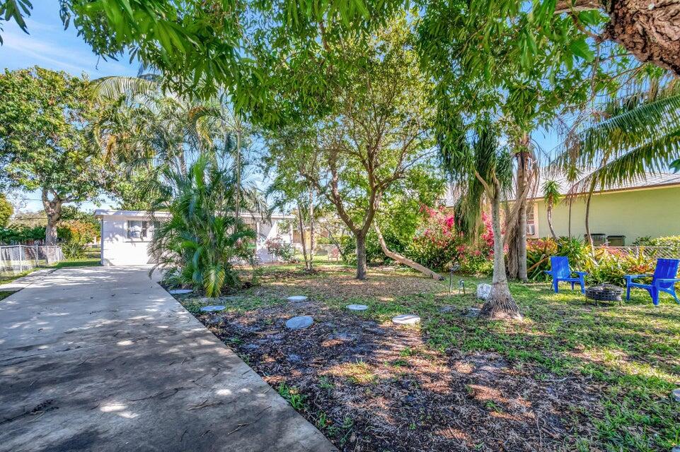 237 Southwest 3rd Avenue Delray Beach, FL 33444 - Photo 28 of 37 20250313210624679480000000-o