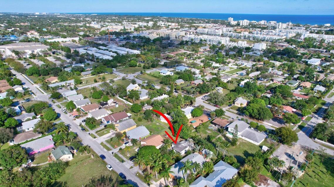 237 Southwest 3rd Avenue Delray Beach, FL 33444 - Photo 37 of 37 20250313211210591322000000-o