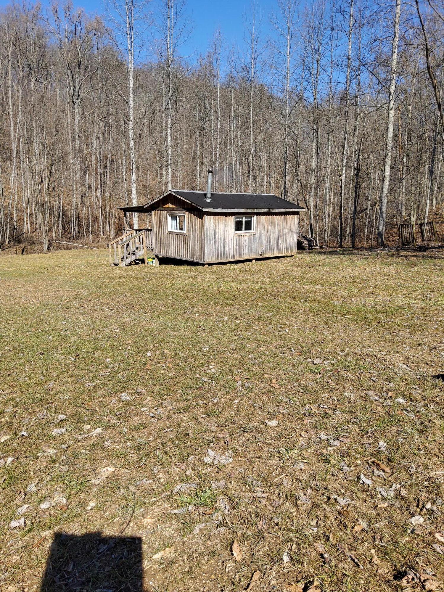 9999 Reynolds Road McKee, KY 40447 - Photo 8 of 30 20220213_130319