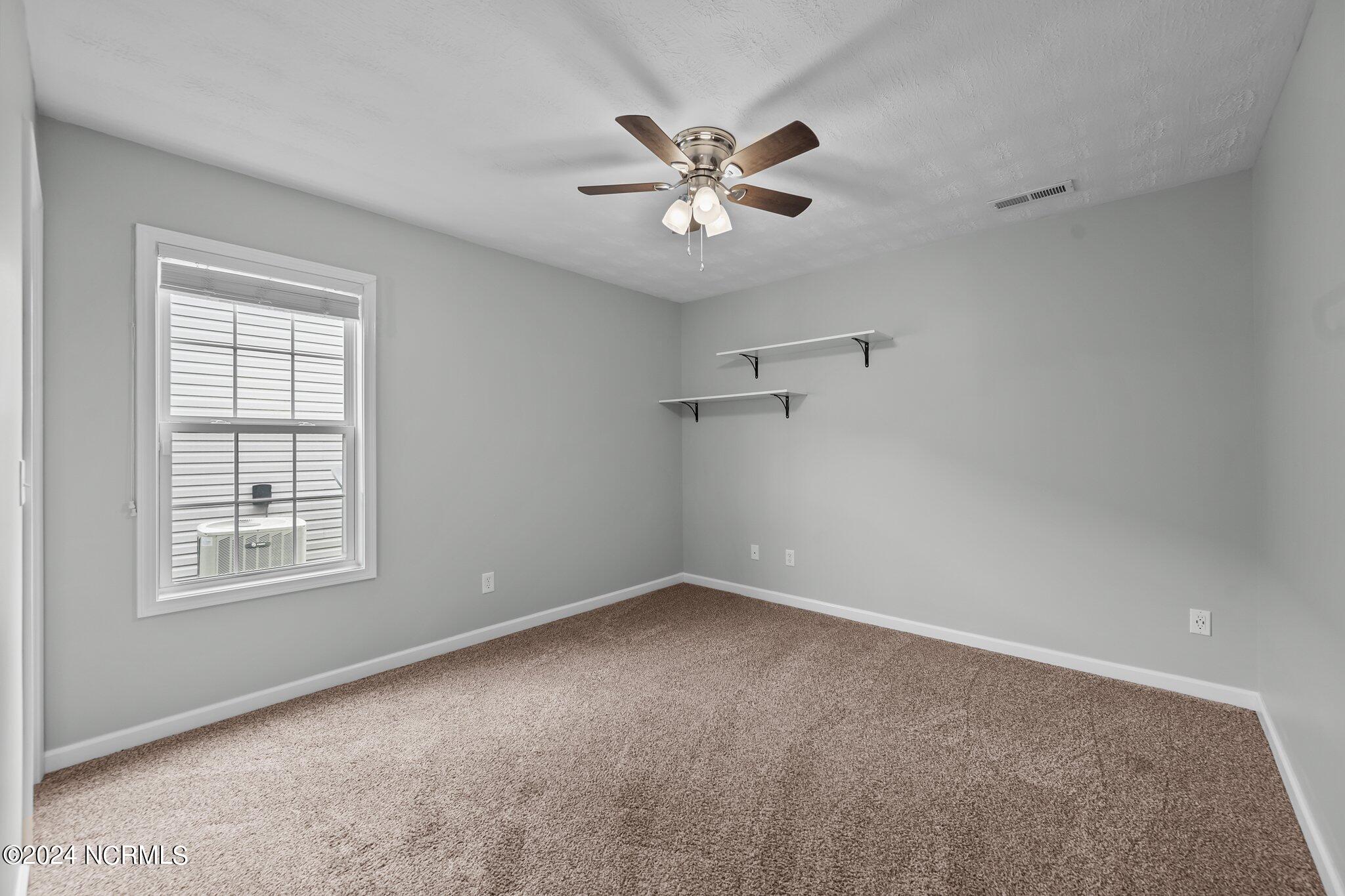 244 Red Carnation Drive Holly Ridge, NC 28445 - Photo 23 of 32 23-web-or-mls-_Z729206