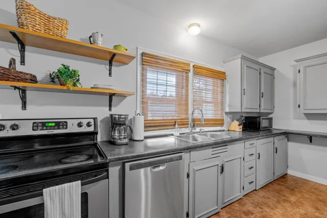 $6,999 | 989 Union Street, Manchester, NH 03104