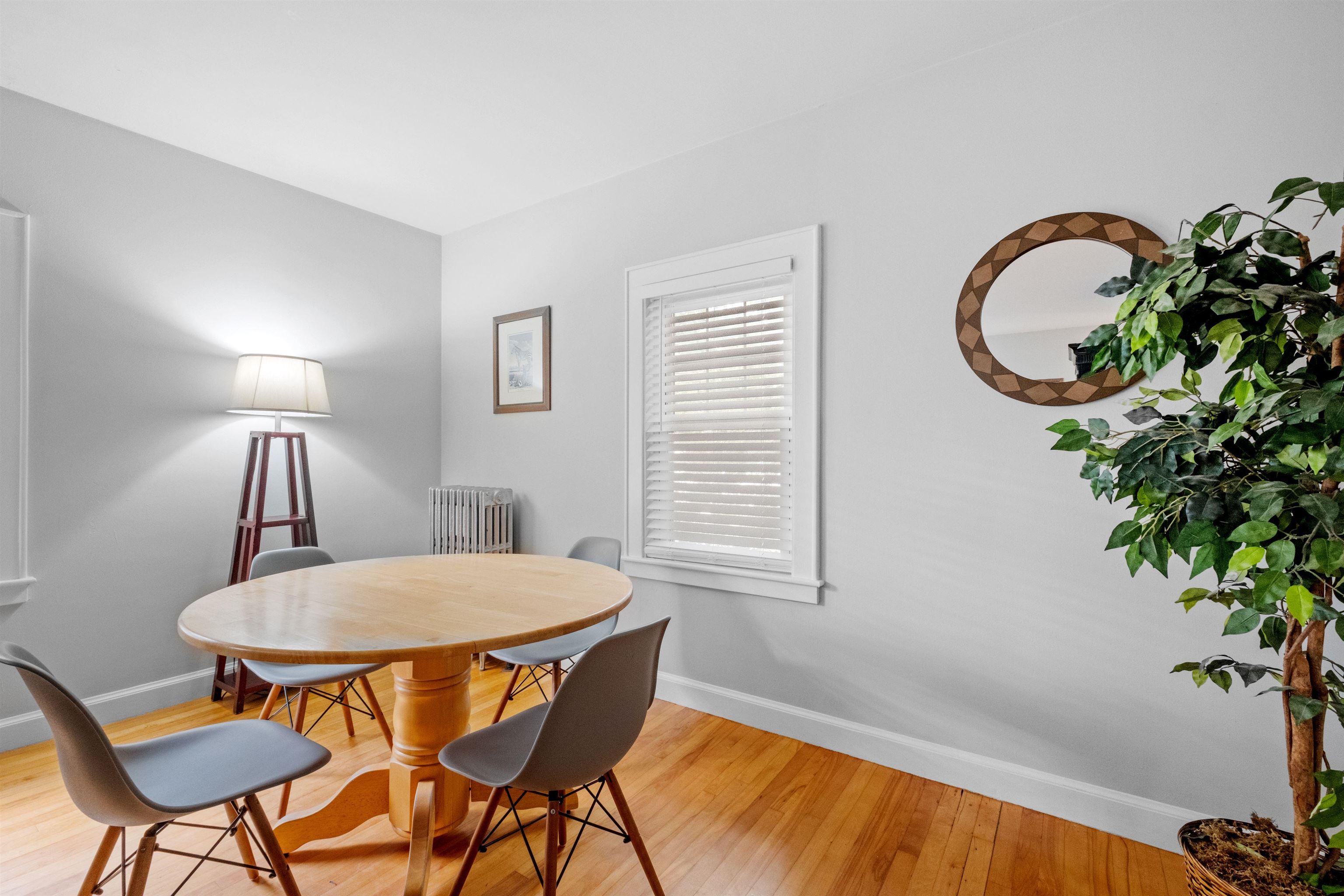 989 Union Street Manchester, NH 03104 - Photo 21 of 49