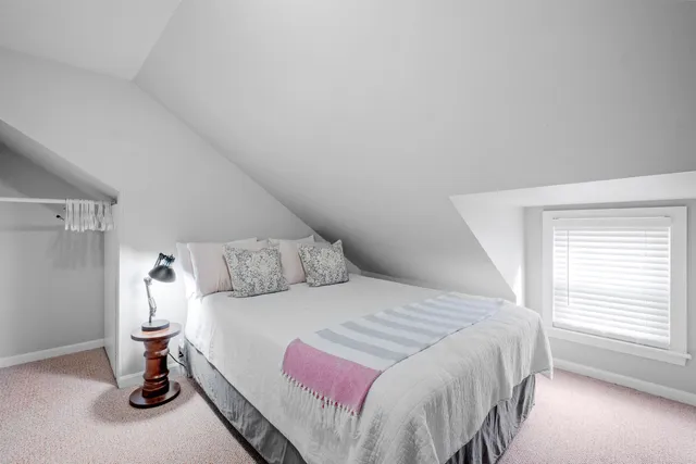 $6,999 | 989 Union Street, Manchester, NH 03104