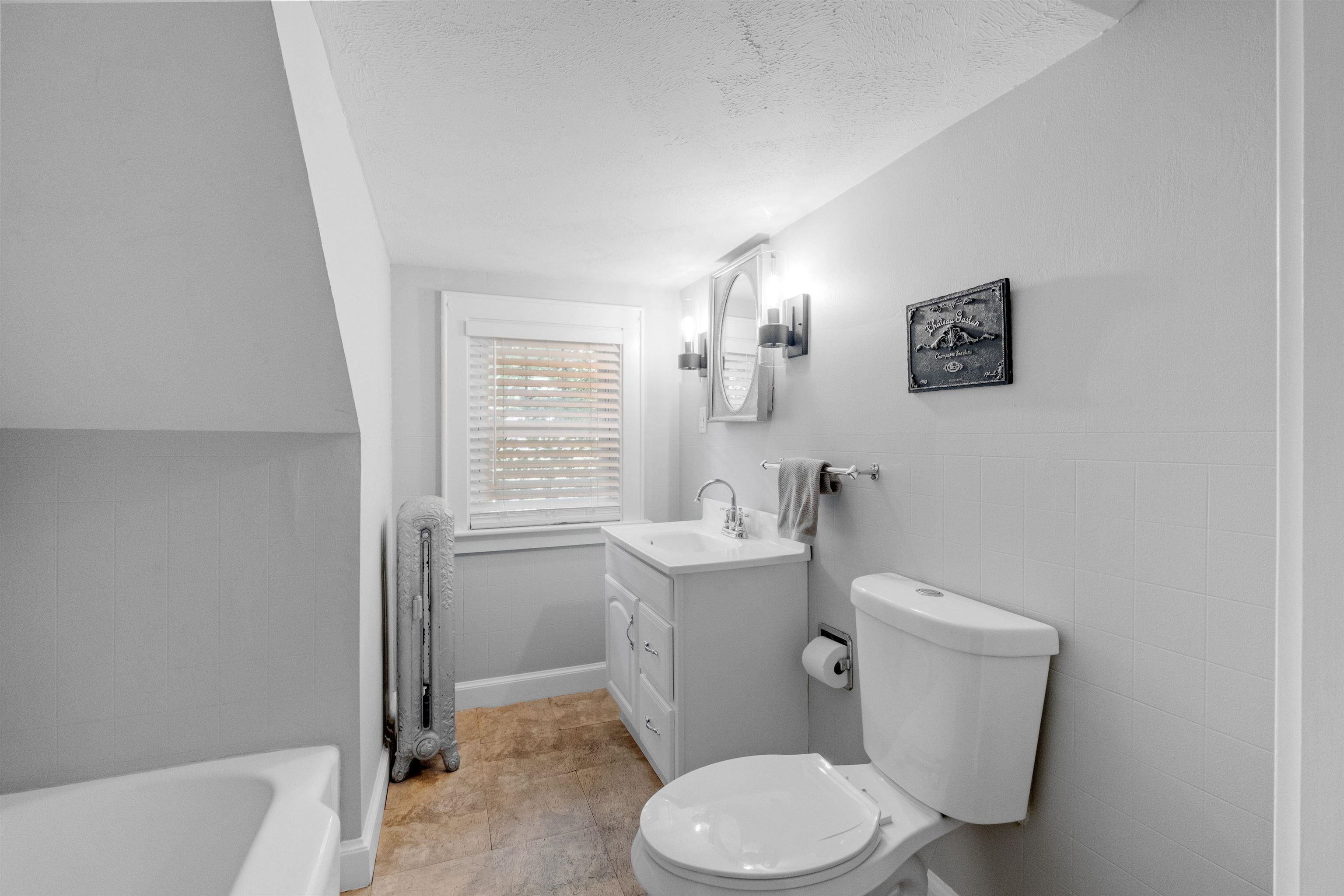 989 Union Street Manchester, NH 03104 - Photo 41 of 49