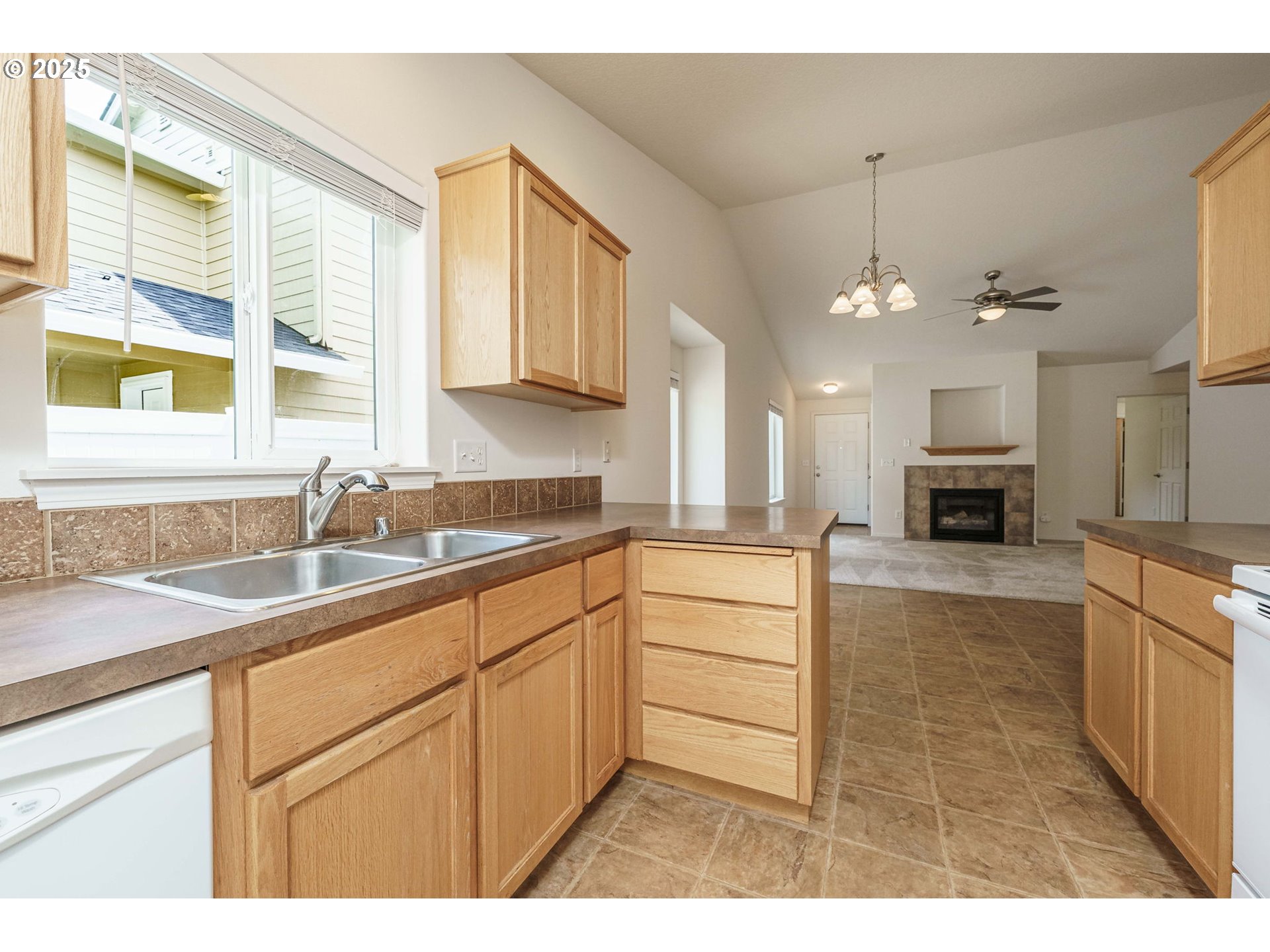 1414 Southeast Rasmussen Boulevard Battle Ground, WA 98604 - Photo 10 of 34 Gallery Image 10