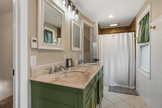 $315,000 | 204 Salem Road, Monticello, IL 61856