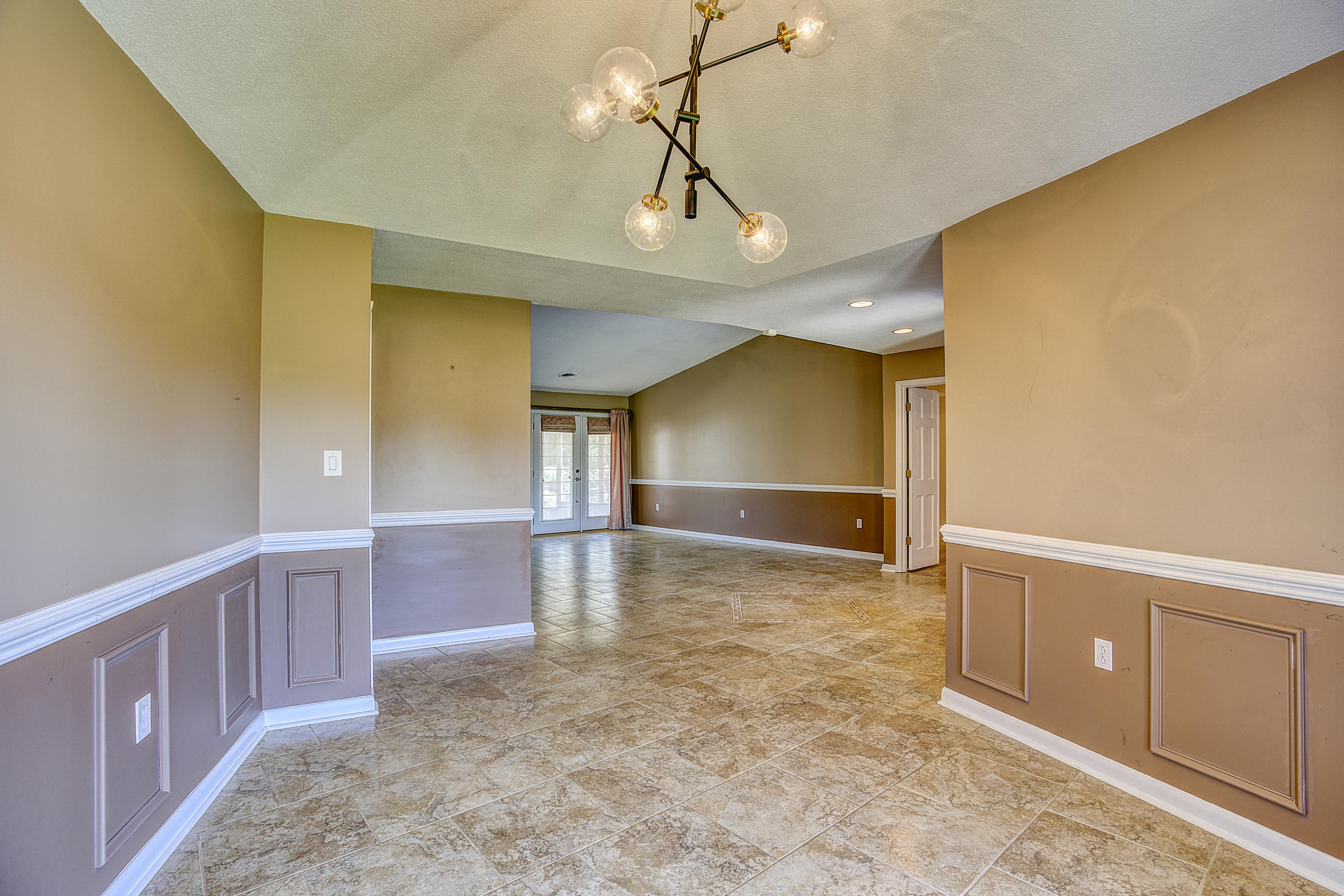 228 Cross Community Road Bristol, TN 37620 - Photo 22 of 66 CrossC--21