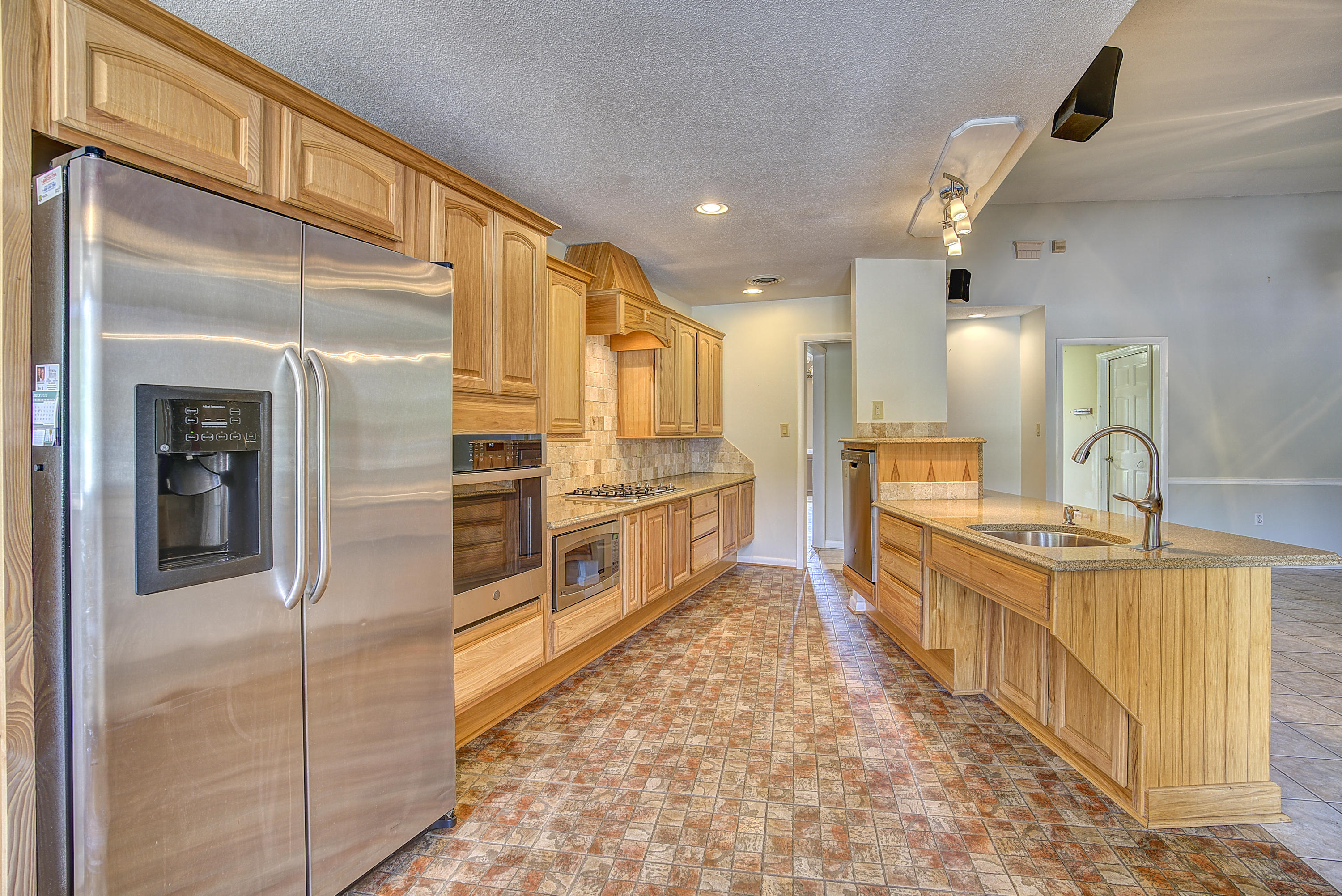 228 Cross Community Road Bristol, TN 37620 - Photo 28 of 66 CrossC--27