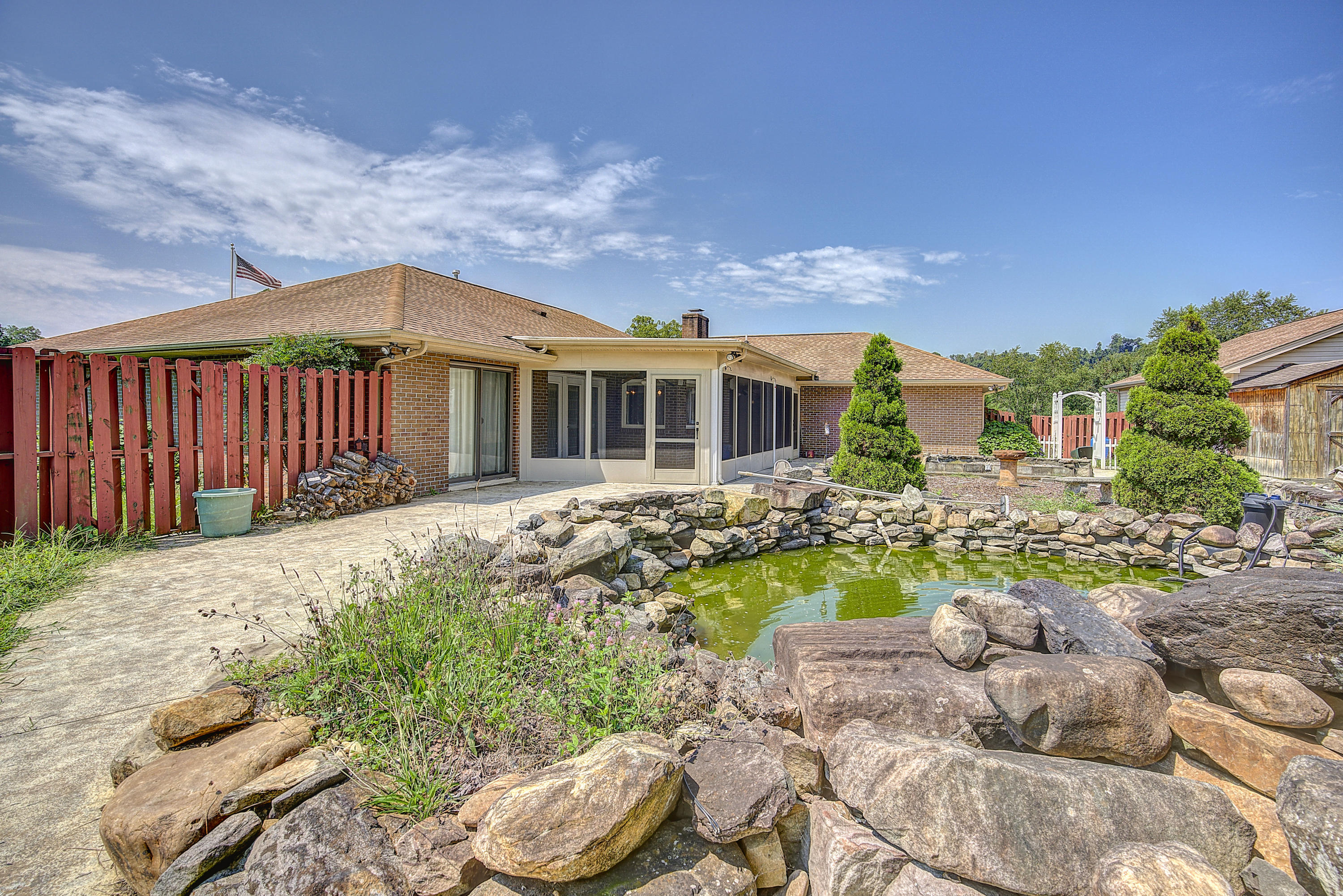 228 Cross Community Road Bristol, TN 37620 - Photo 43 of 66 CrossC--42