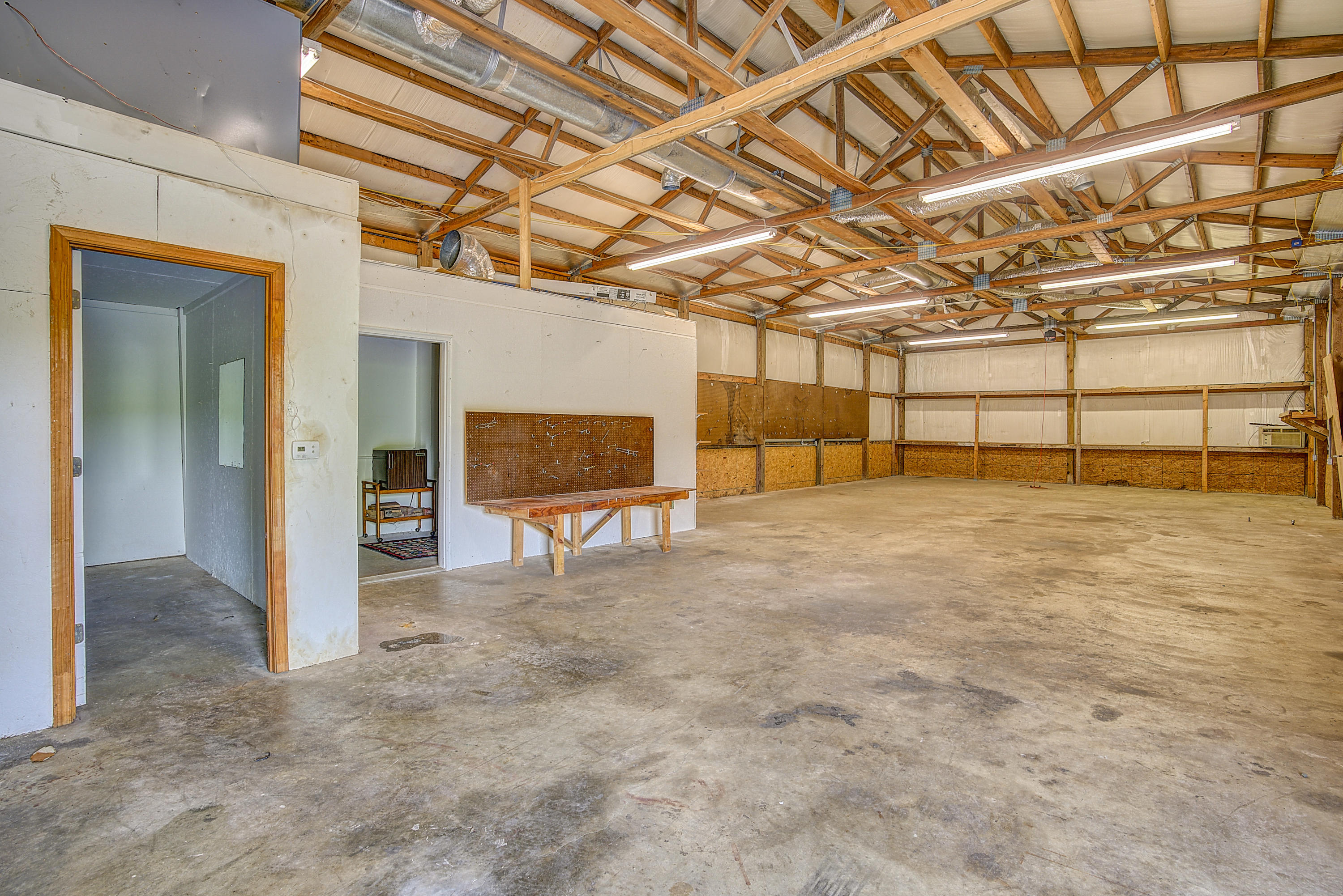 228 Cross Community Road Bristol, TN 37620 - Photo 51 of 66 CrossC--50