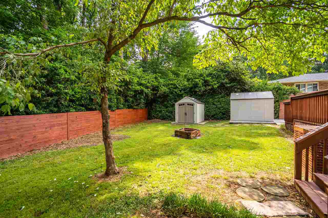 1116 Mayberry Place Raleigh, NC 27609 - Photo 27 of 30 Photo 27