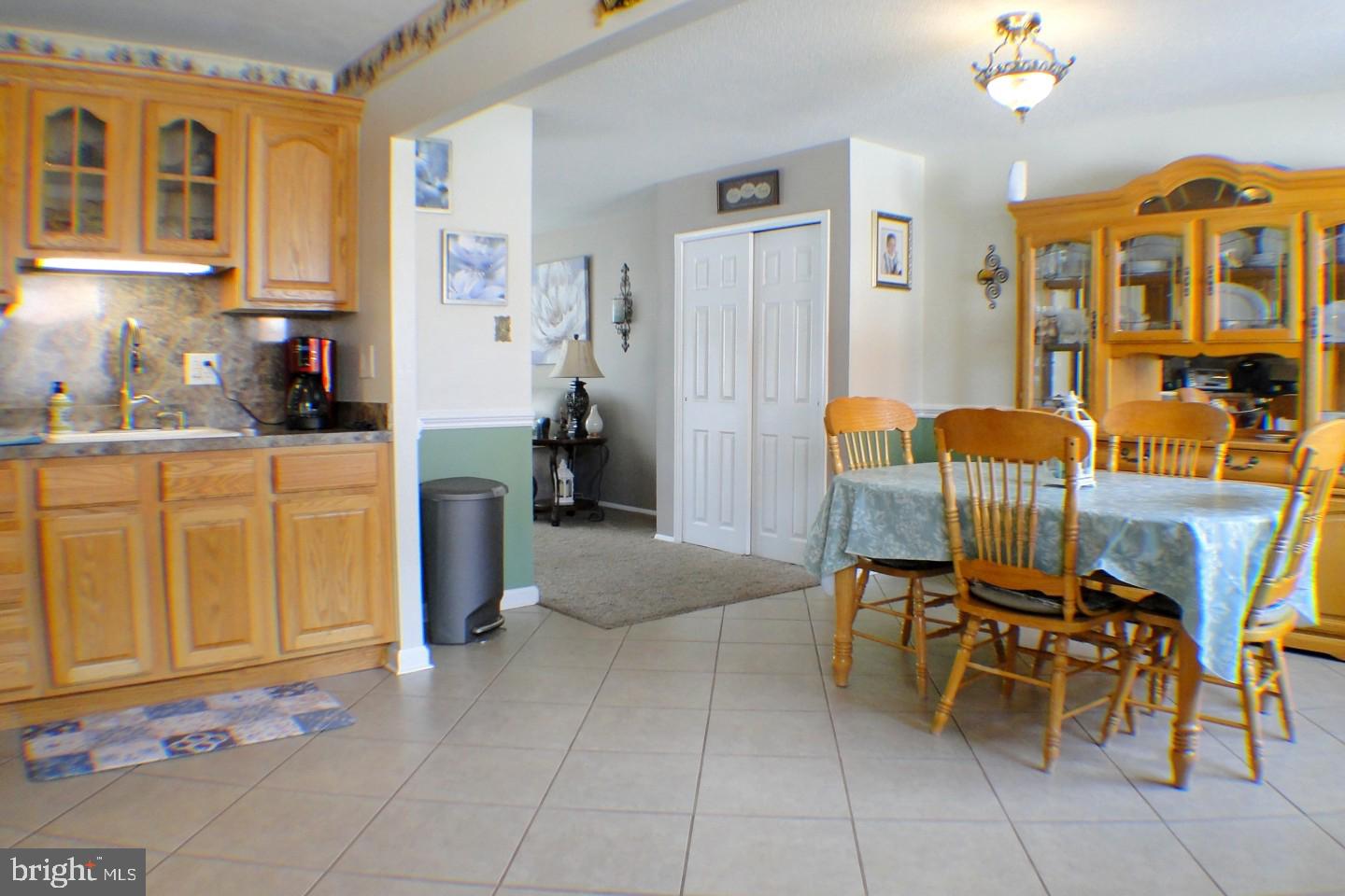 12717 Minden Road Philadelphia, PA 19154 - Photo 8 of 31 Gallery Image 8