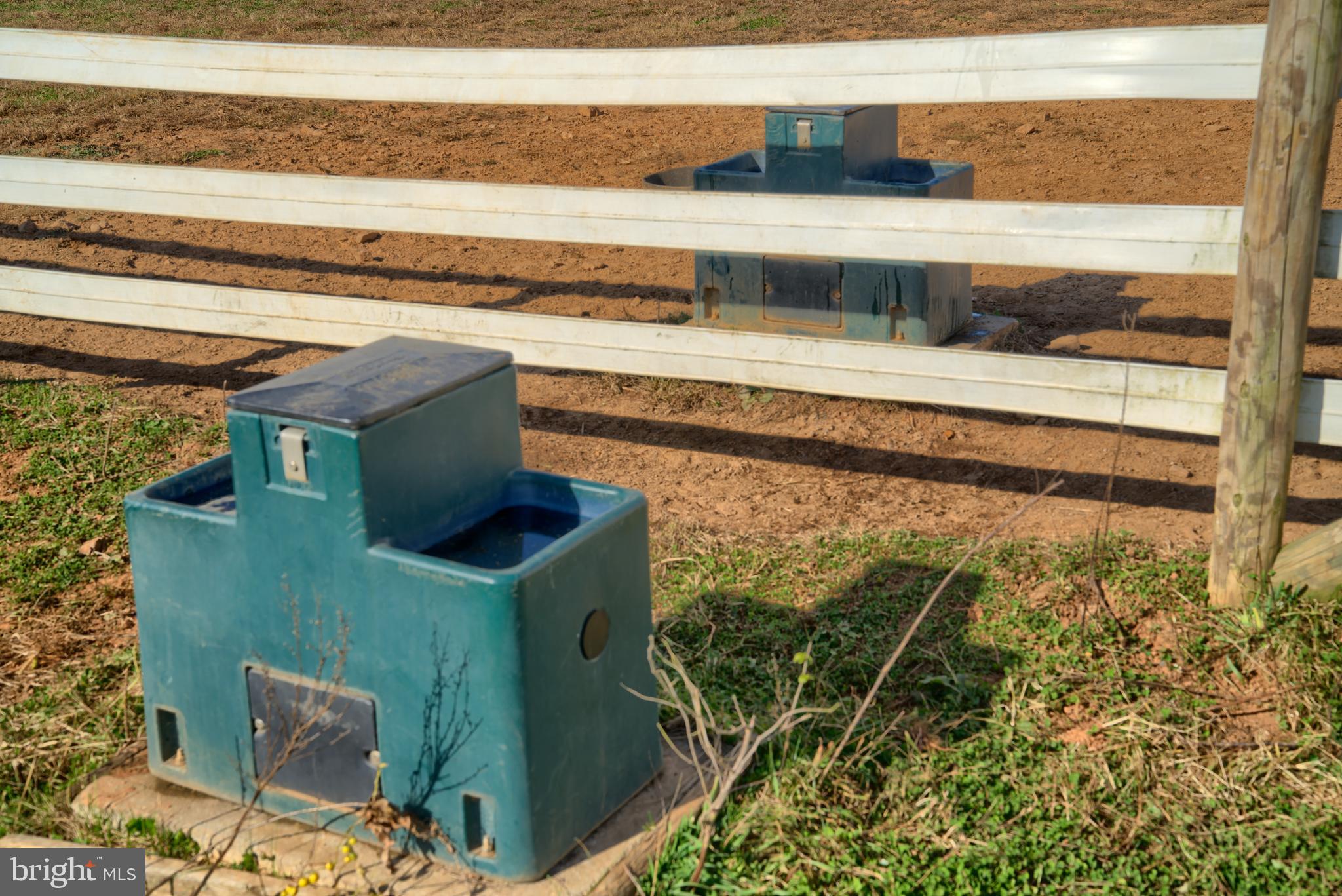 14000 Frederick Road Cooksville, MD 21723 - Photo 63 of 135 Automatic Waterer in Pasture