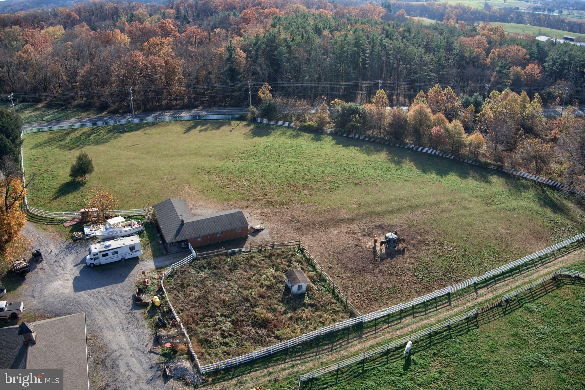 14000 Frederick Road Cooksville, MD 21723 - Photo 89 of 135 Four Stall Owners Barn with Pasture