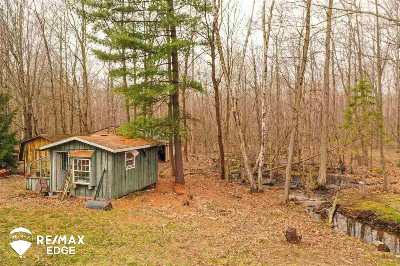 4646 Sheridan Road Vassar, MI 48768 - Photo 37 of 42 50070606-36.JPG