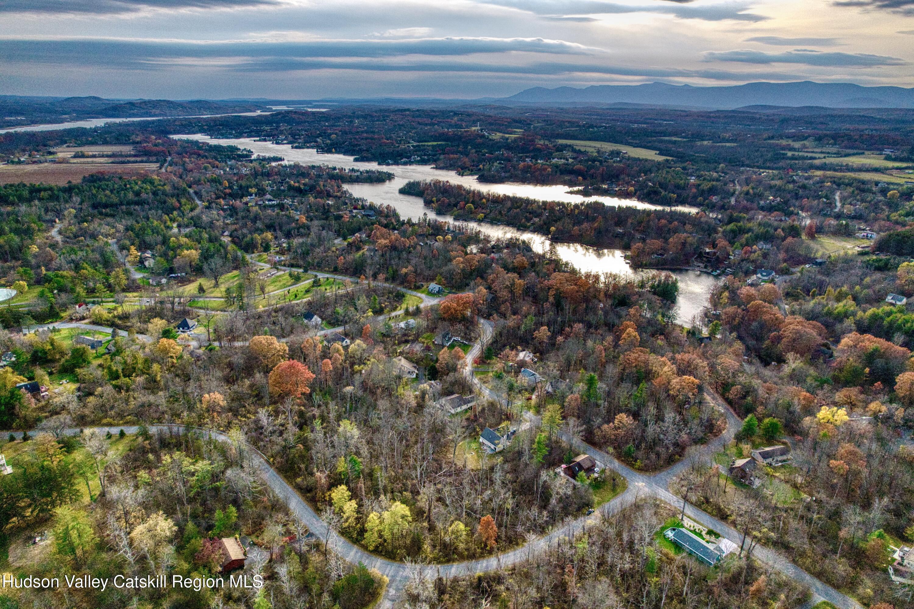 910 Sleepy Hollow Road Athens, NY 12015 - Photo 4 of 8 a view of a city